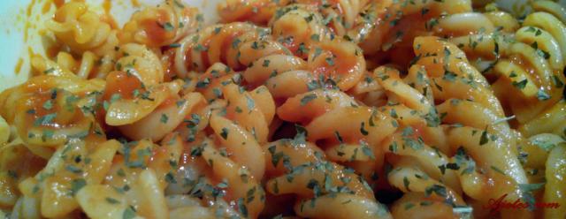pasta con salsa arrabiata