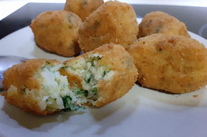 Bolitas de patatas y pescado